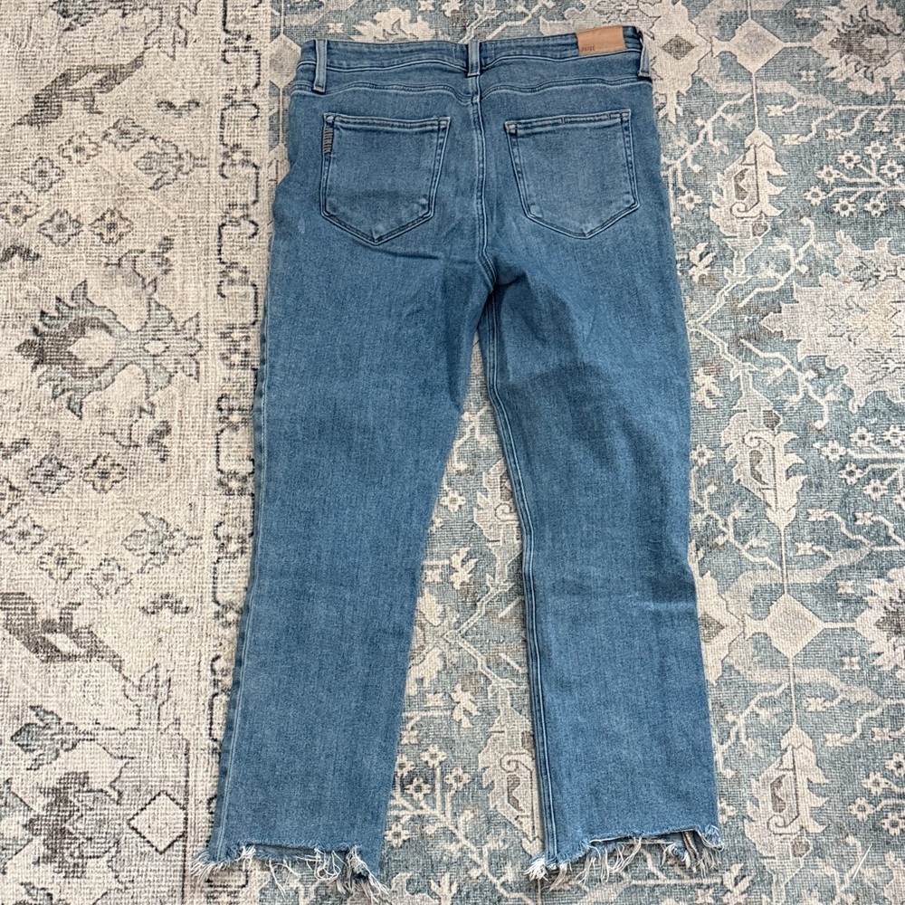 PAIGE Cindy straight leg ankle Jean.  Size 32 excellent condition - Picture 4 of 4